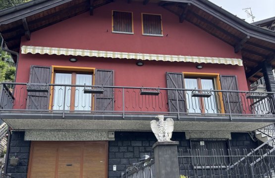 For sale Villa Mountain Dizzasco Lombardia
